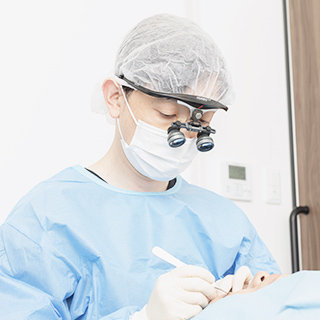 眼瞼下垂専門サイト